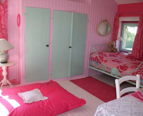 Pastorie - Roze slaapkamer
